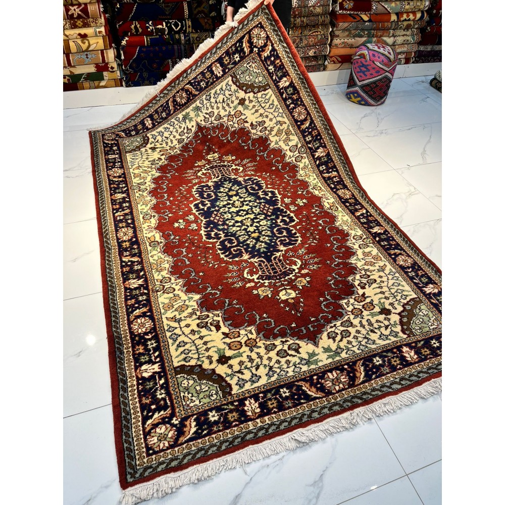 Sümerbank Halısı 270x180